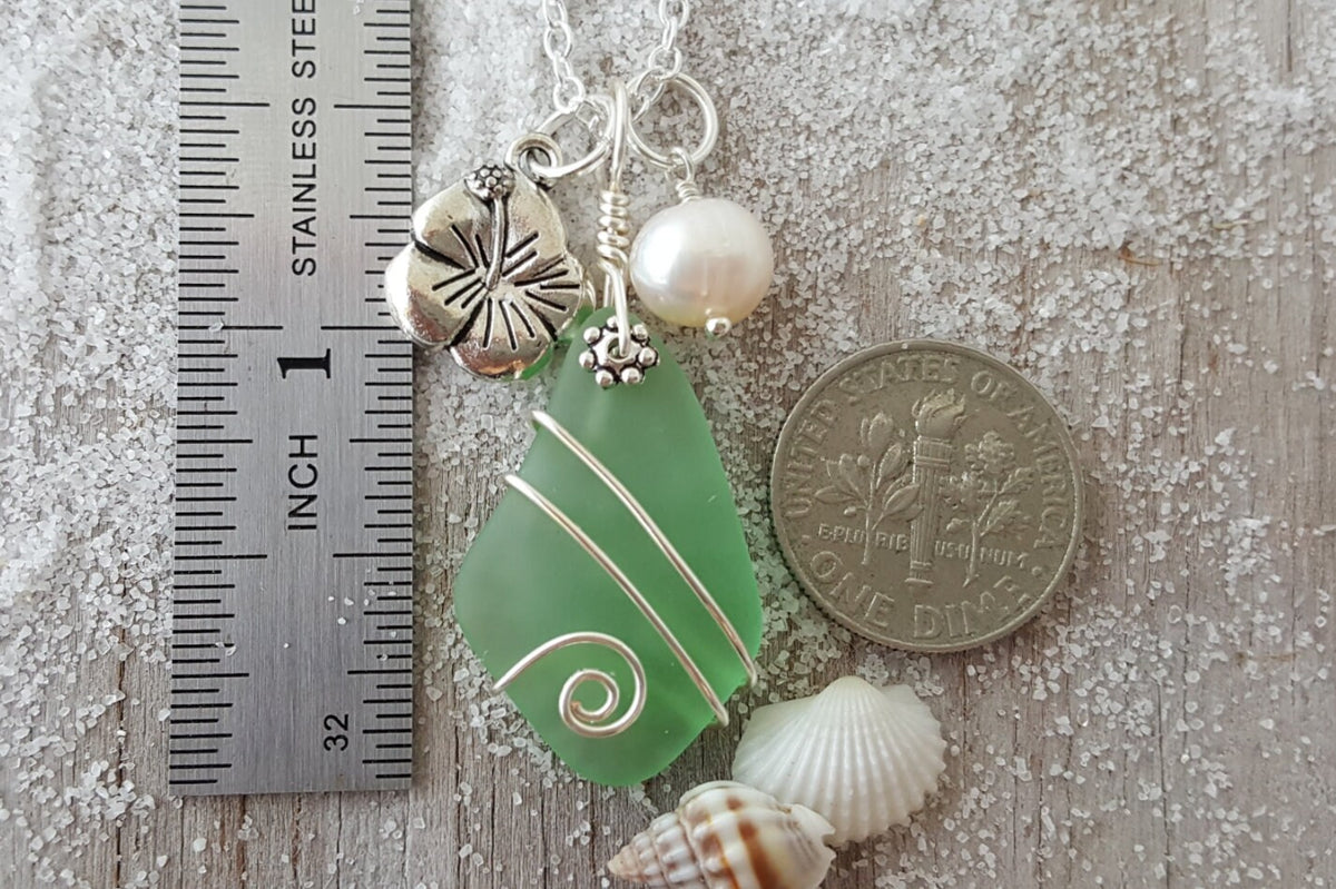 Hawaiian Jewelry Sea Glass Necklace, Wire Peridot Necklace Green