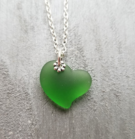 Hawaiian Jewelry Sea Glass Necklace, Emerald Necklace Green Necklace Heart Necklace, Sea Glass Jewelry For Women (May Birthstone Jewelry)