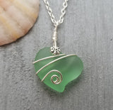 Hawaiian Jewelry Sea Glass Necklace, Wire Peridot Necklace Green Necklace Heart necklace, Sea Glass Jewelry Birthday Gift(August Birthstone)