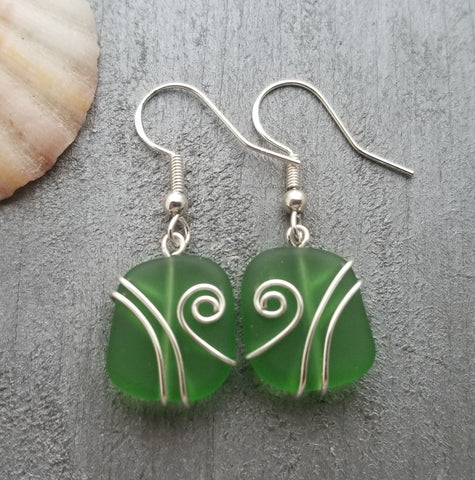 Hawaiian Jewelry Sea Glass Earrings, Wire Emerald Earrings Green Earrings, Sea Glass Jewelry Beach Jewelry(May Birthstone Jewelry For Women)