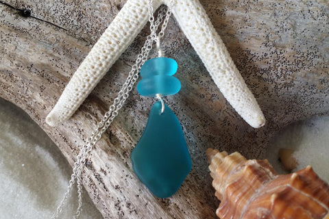 Handmade in Hawaii, Teal blue sea glass necklace ,Beach glass necklace, gift box, Beach sea glass jewelry.