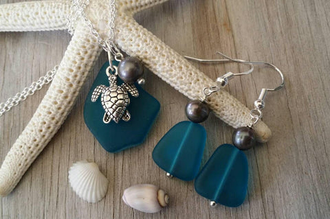 Hawaiian Jewelry Sea Glass Set, Teal Turtle Necklace Earrings Jewelry Set, Beachy Sea Glass Jewelry For Women Unique Jewelry Set